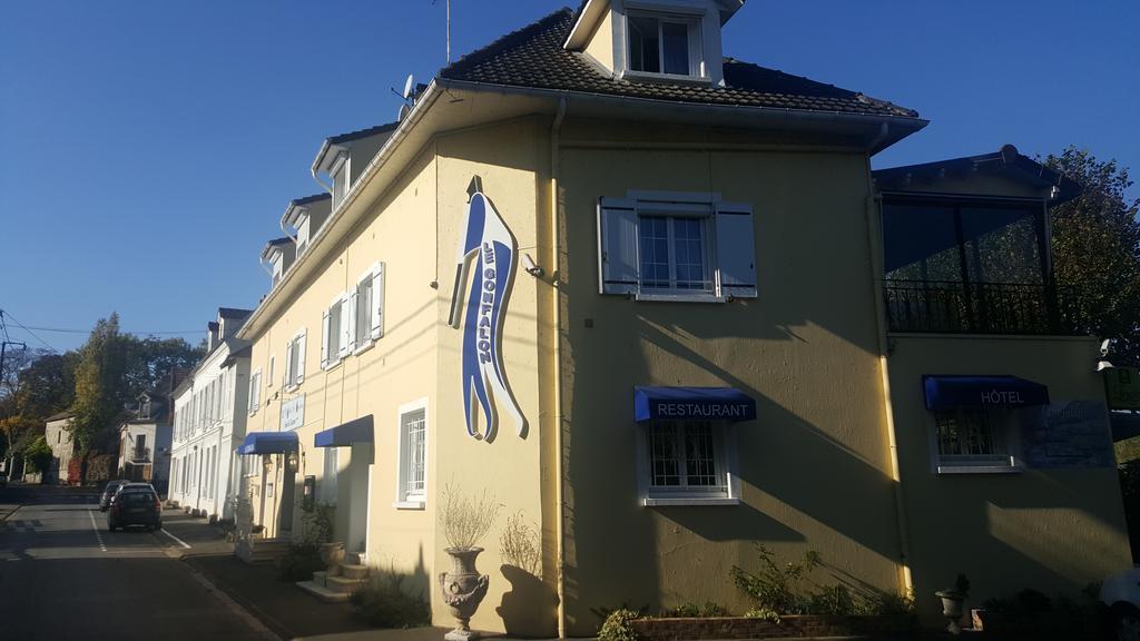 Logis - Hotel & Restaurant Le Gonfalon Germigny-l'Eveque Екстериор снимка